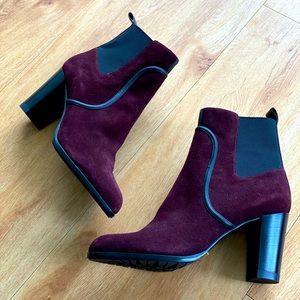 NEVER WORN Sergio Rossi Size 39 (8.5) Suede Booties